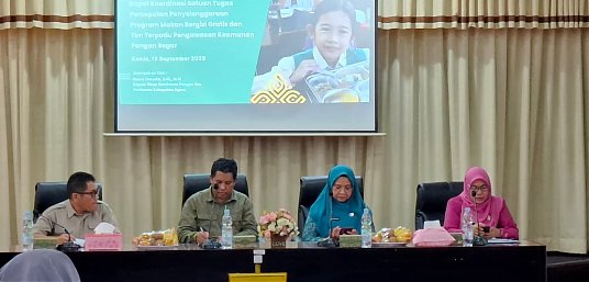 DKPP Agam Gelar Rakor Satgas Program MBG dan Tim Terpadu Pengawasan Keamanan Pangan Segar thumbnail
