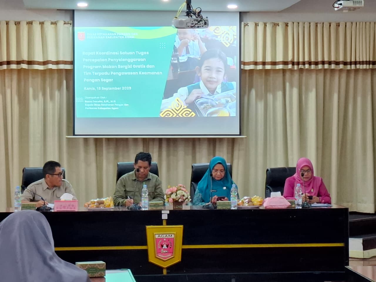 DKPP Agam Gelar Rakor Satgas Program MBG dan Tim Terpadu Pengawasan Keamanan Pangan Segar thumbnail